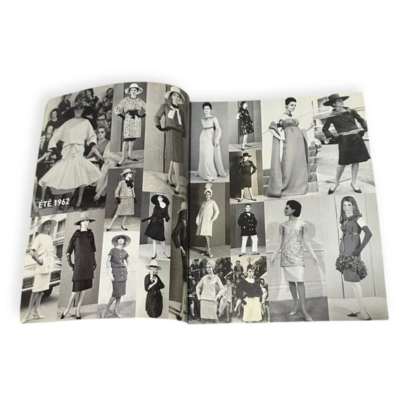 L’Officiel YSL Special Issue 1000 Modèles March 2002 Magazine - Picture 7 of 16